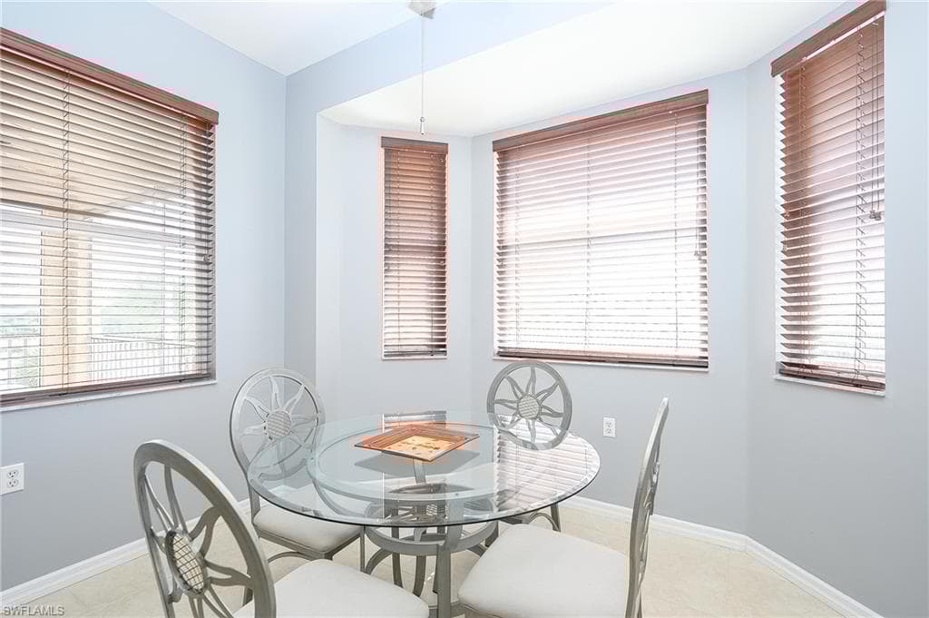 3760 Sawgrass Way 3542, Naples, FL 34112-8