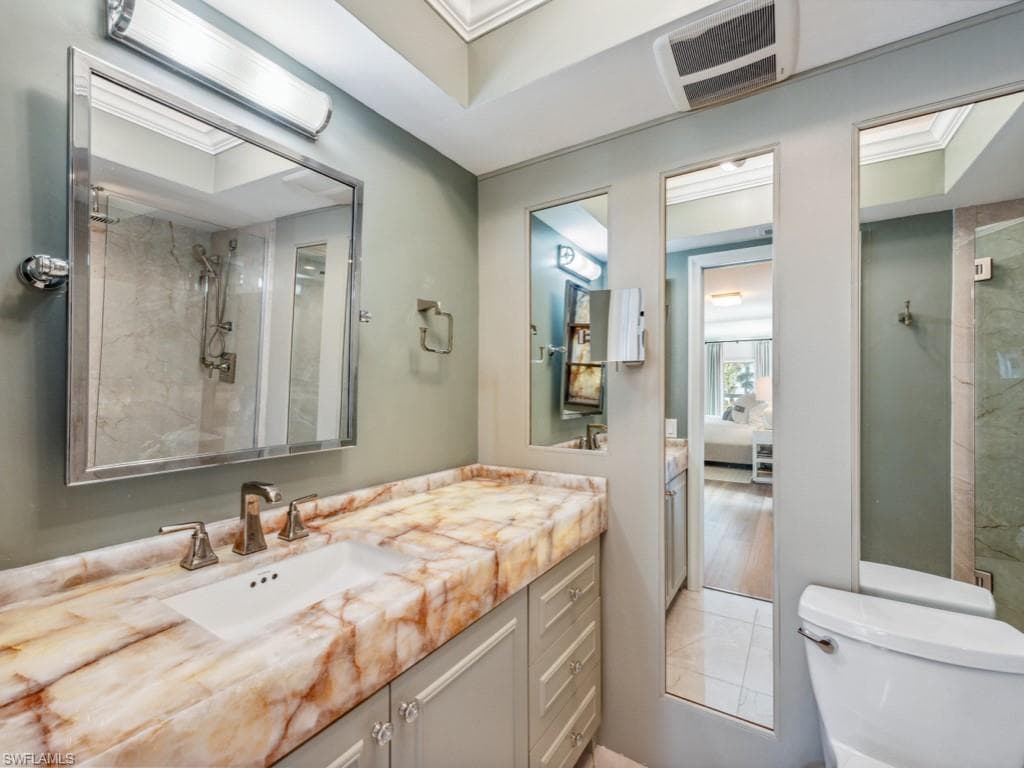 2901 Gulf Shore Blvd N 101s, Naples, FL 34103-17