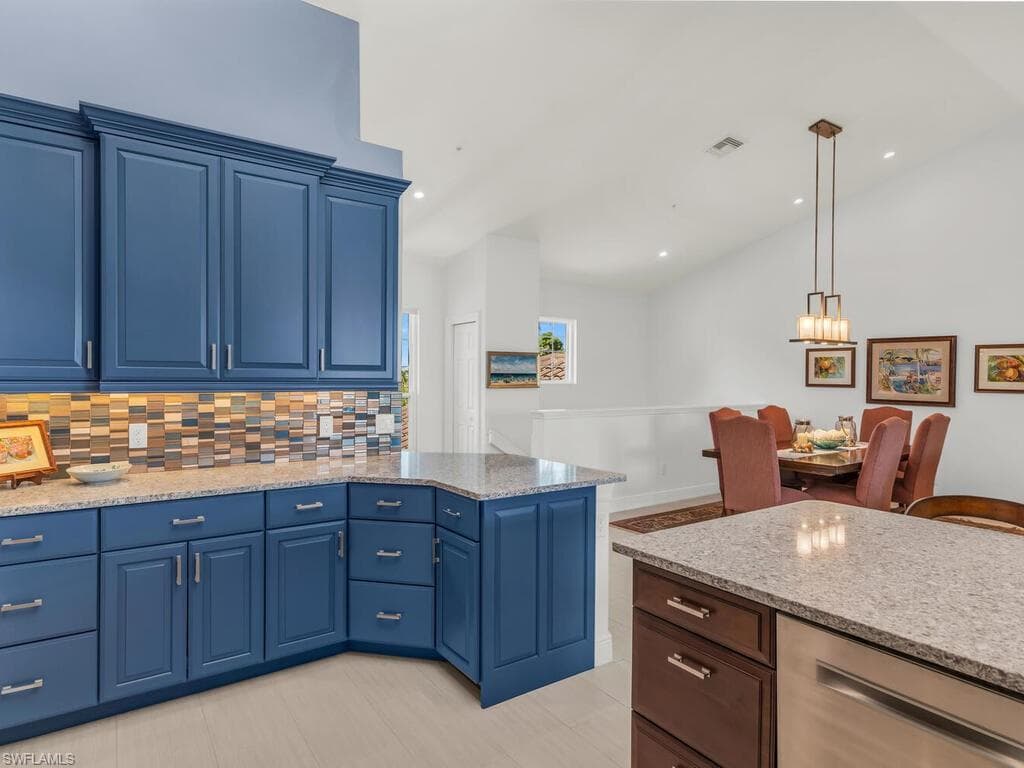 1105 Gayer Way A-202, Marco Island, FL 34145-15
