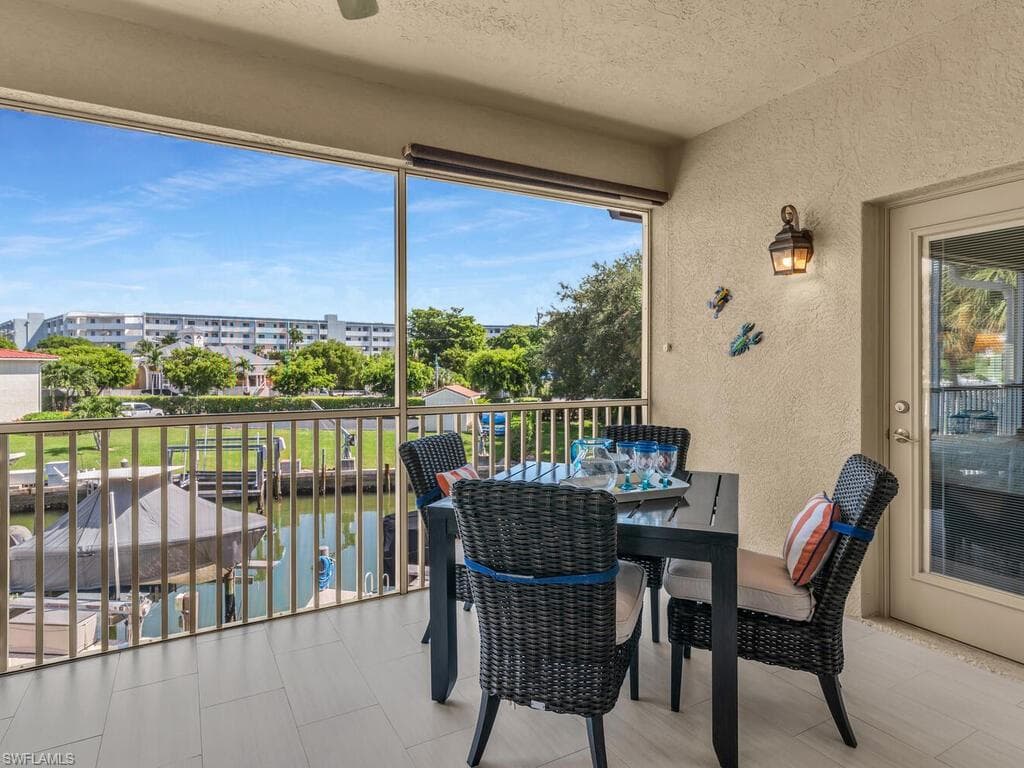 1105 Gayer Way A-202, Marco Island, FL 34145-20