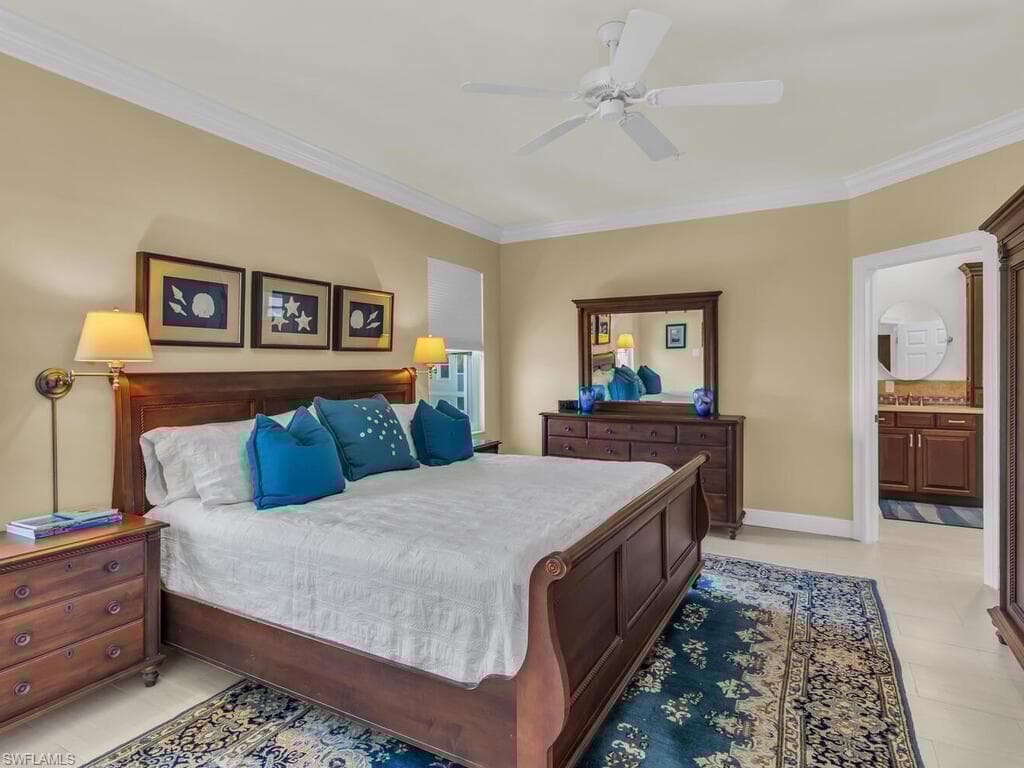 1105 Gayer Way A-202, Marco Island, FL 34145-22