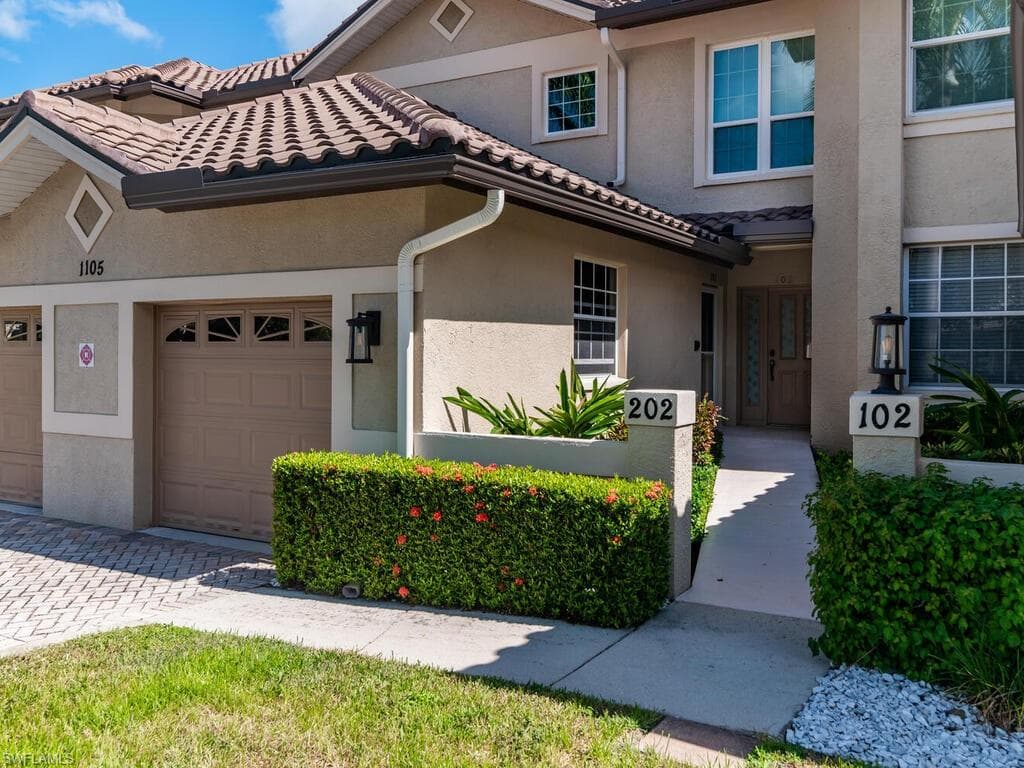 1105 Gayer Way A-202, Marco Island, FL 34145-5