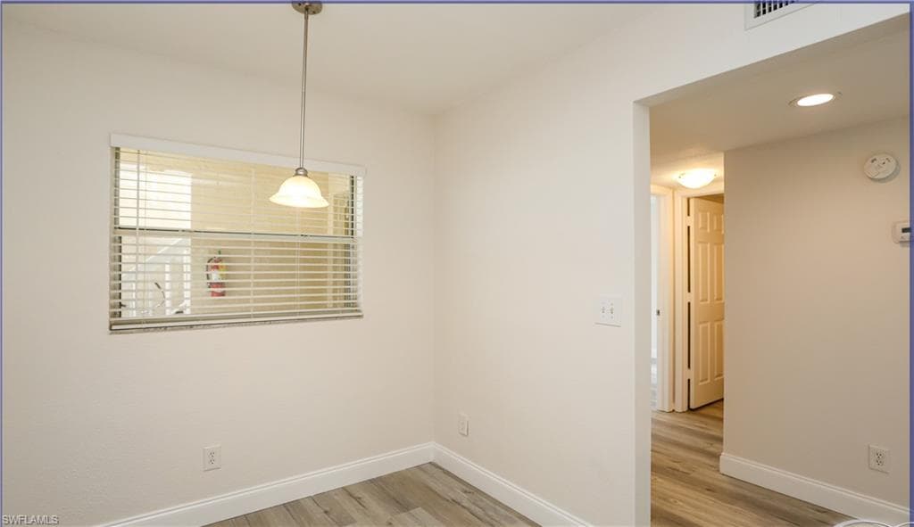 717 Landover Cir 101, Naples, FL 34104-7