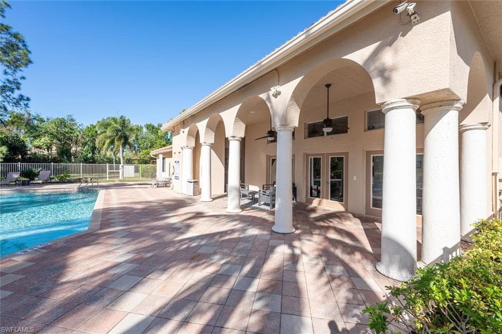 8225 Ibis Club Dr 211, Naples, FL 34104-32