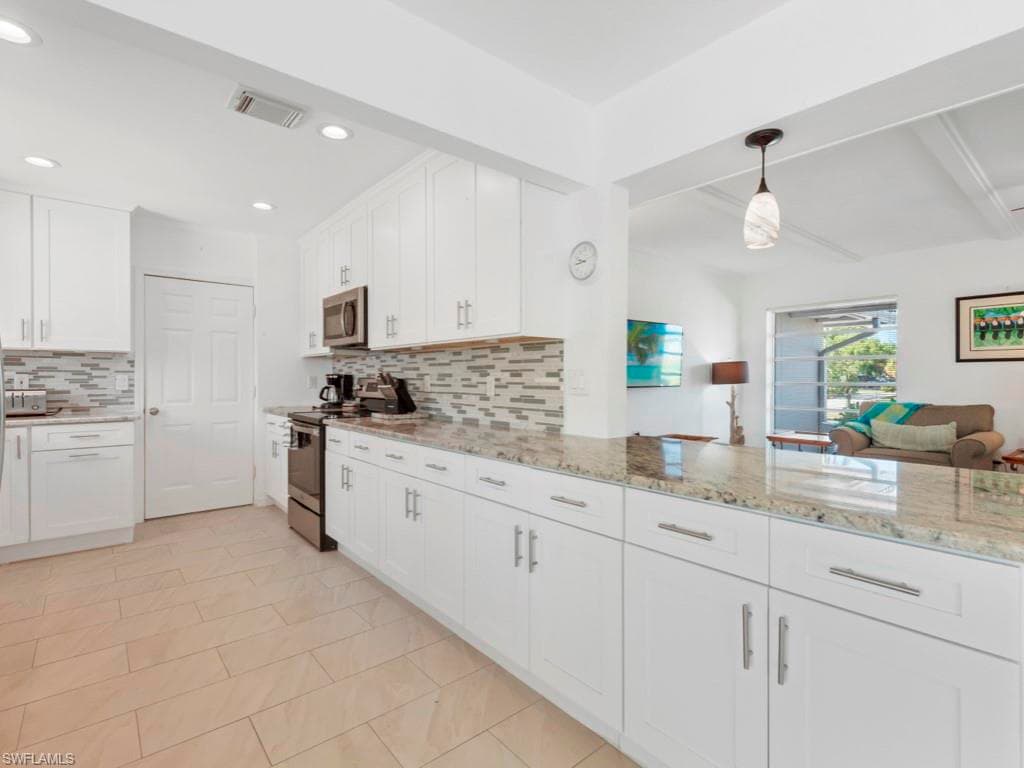 1258 Jamaica Rd, Marco Island, FL 34145-8