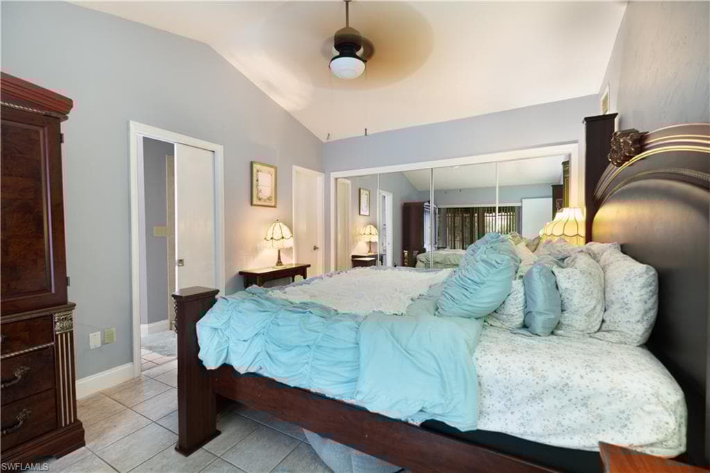 1250 Jardin Dr, Naples, FL 34104-12