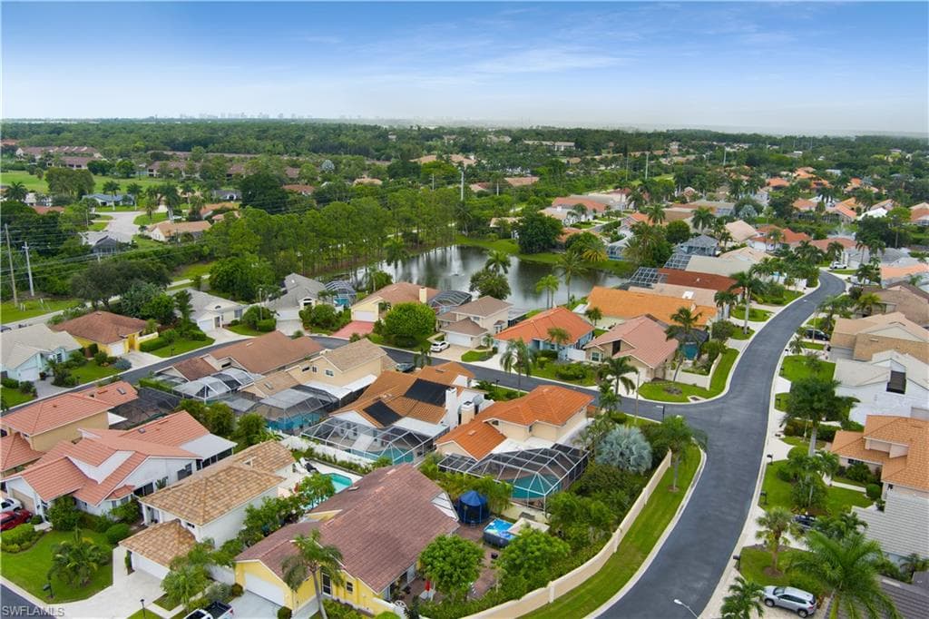 1250 Jardin Dr, Naples, FL 34104-19