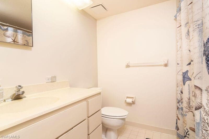 226 3rd St 212, Bonita Springs, FL 34134-9