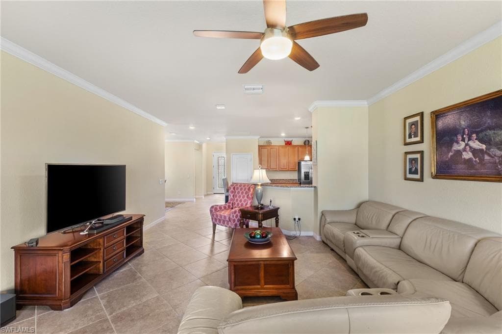 2255 Vermont Ln, Naples, FL 34120-17