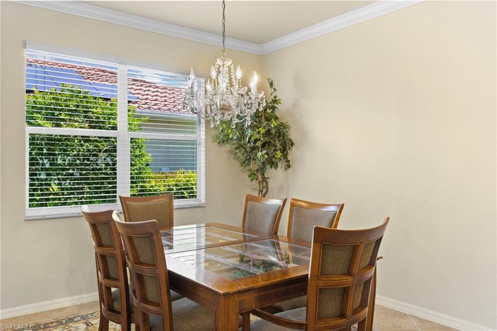 2255 Vermont Ln, Naples, FL 34120-31