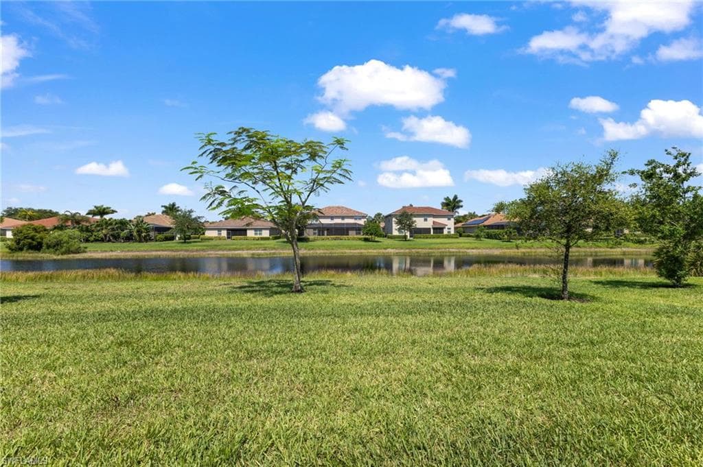2255 Vermont Ln, Naples, FL 34120-35