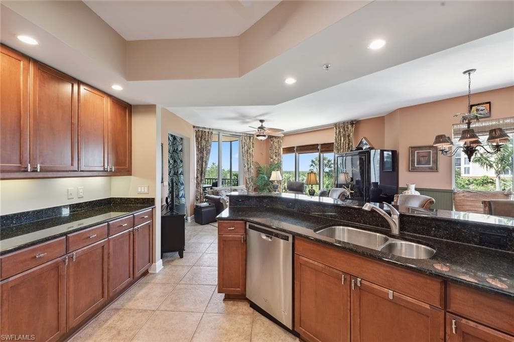 1060 Borghese Ln 206, Naples, FL 34114-10