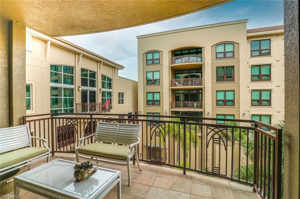 9115 Strada Pl 5301, Naples, FL 34108-20