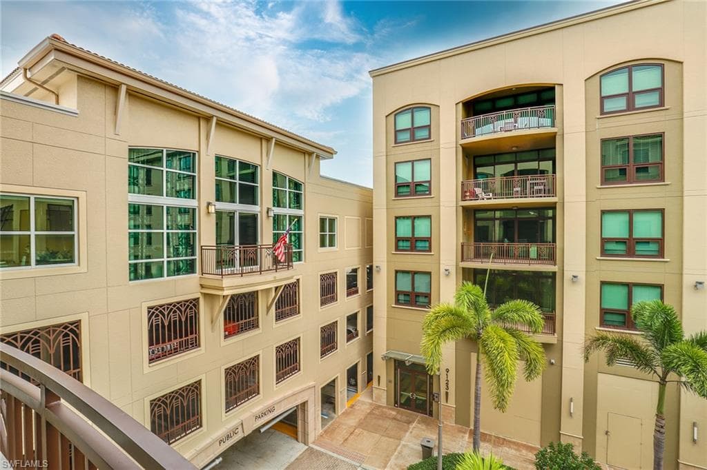 9115 Strada Pl 5301, Naples, FL 34108-22