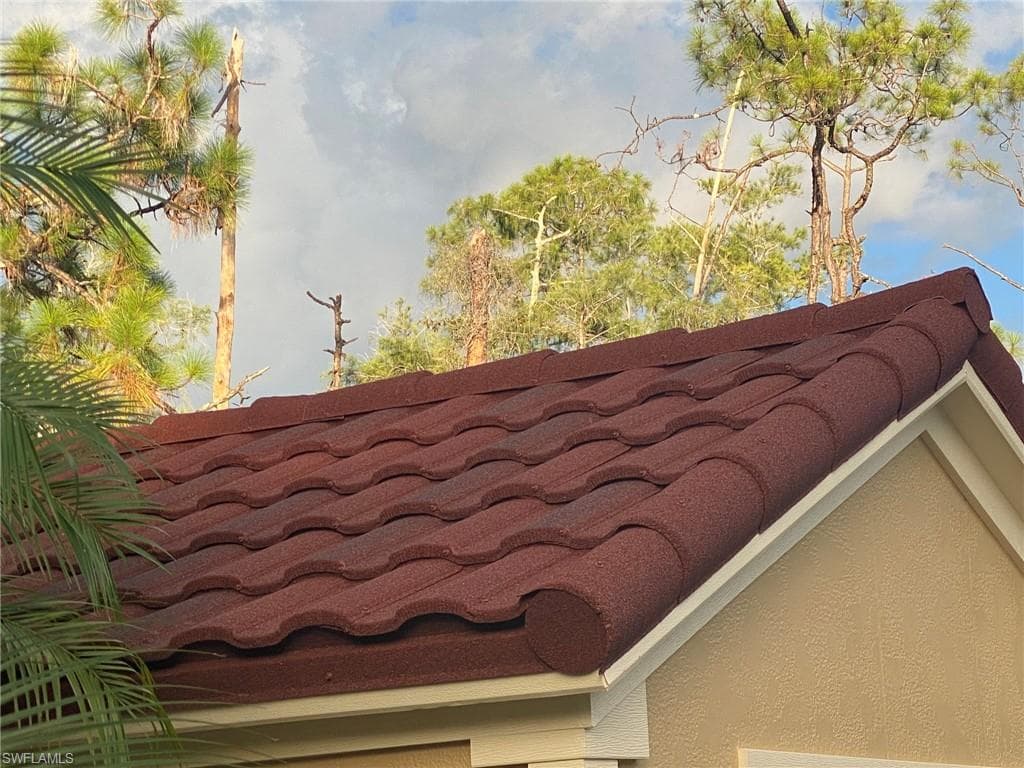 4948 Coach Ln, Naples, FL 34114-8