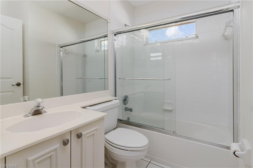 655 Luisa Ln 4, Naples, FL 34104-14