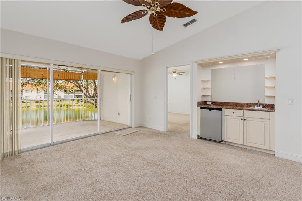 655 Luisa Ln 4, Naples, FL 34104-23