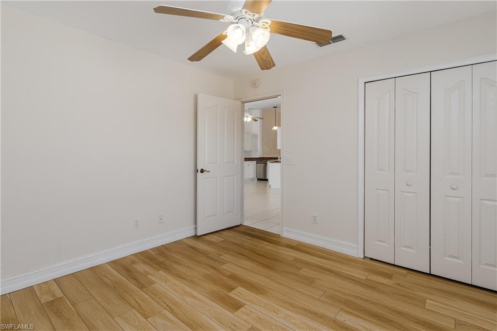 655 Luisa Ln 4, Naples, FL 34104-5