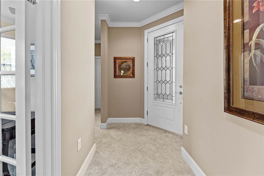 7638 Jacaranda Ln, Naples, FL 34114-9