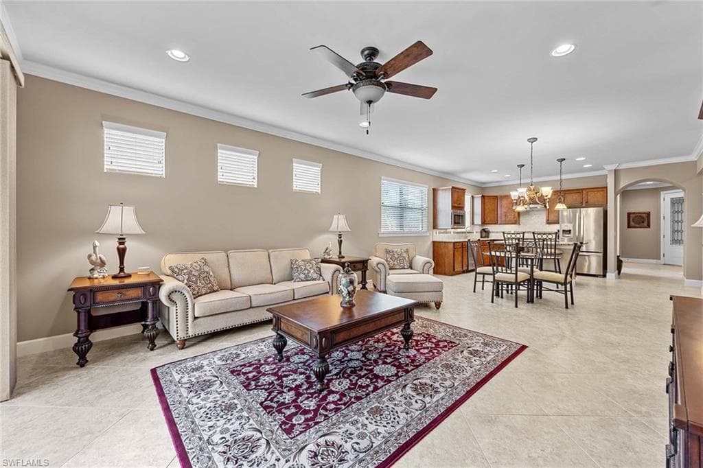 7638 Jacaranda Ln, Naples, FL 34114-11