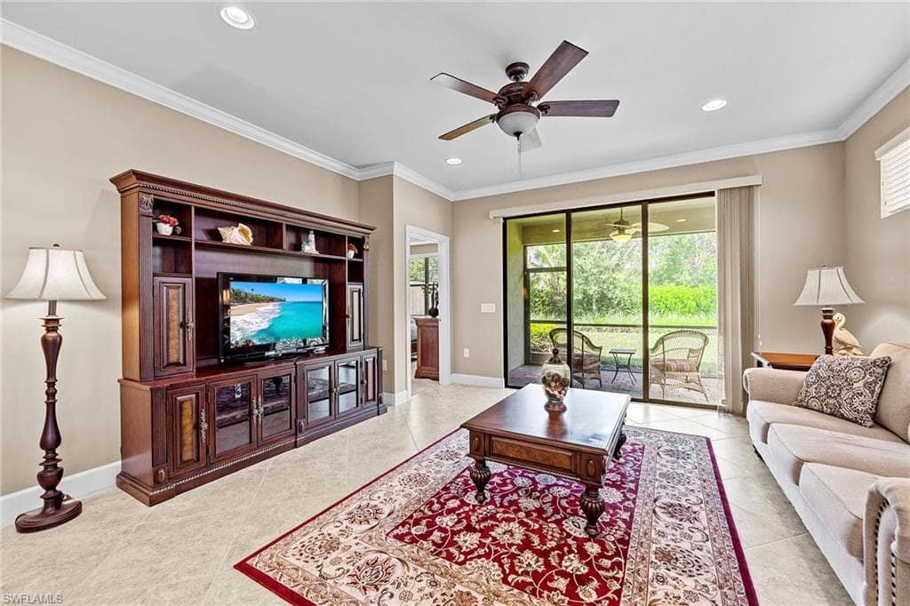 7638 Jacaranda Ln, Naples, FL 34114-12