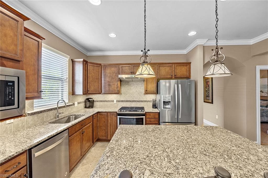 7638 Jacaranda Ln, Naples, FL 34114-14