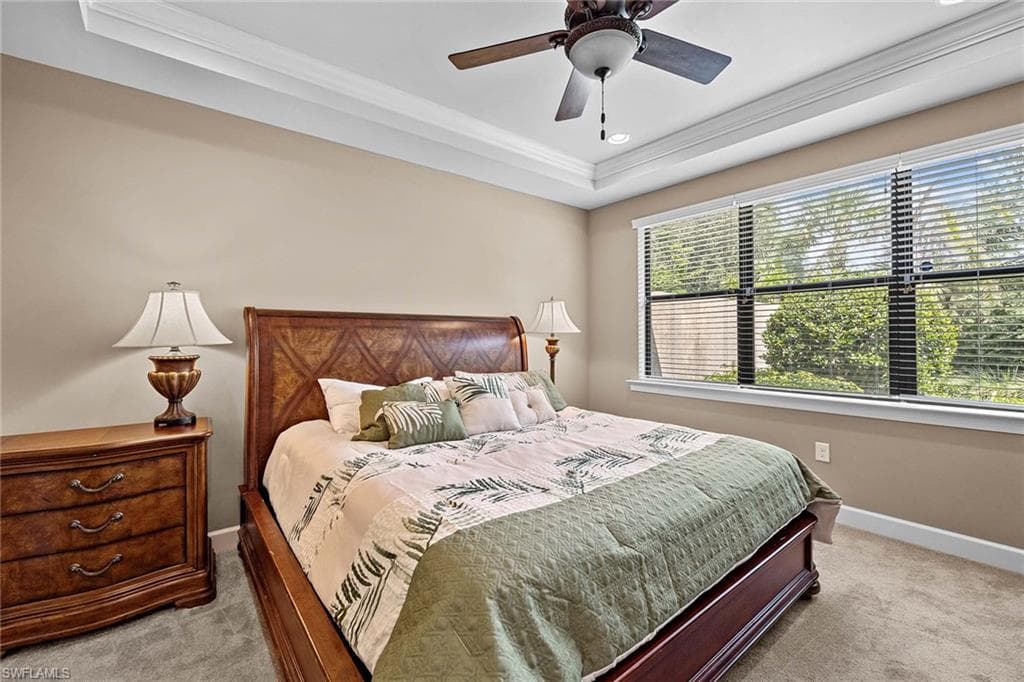 7638 Jacaranda Ln, Naples, FL 34114-17