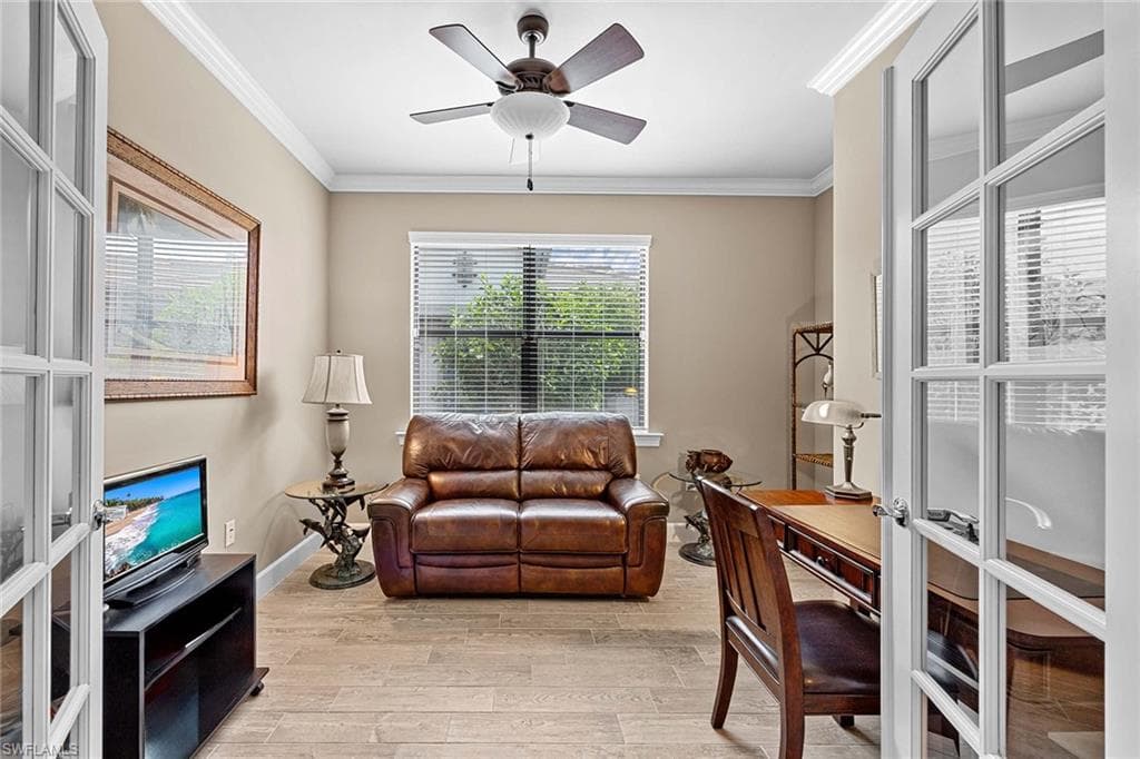 7638 Jacaranda Ln, Naples, FL 34114-21