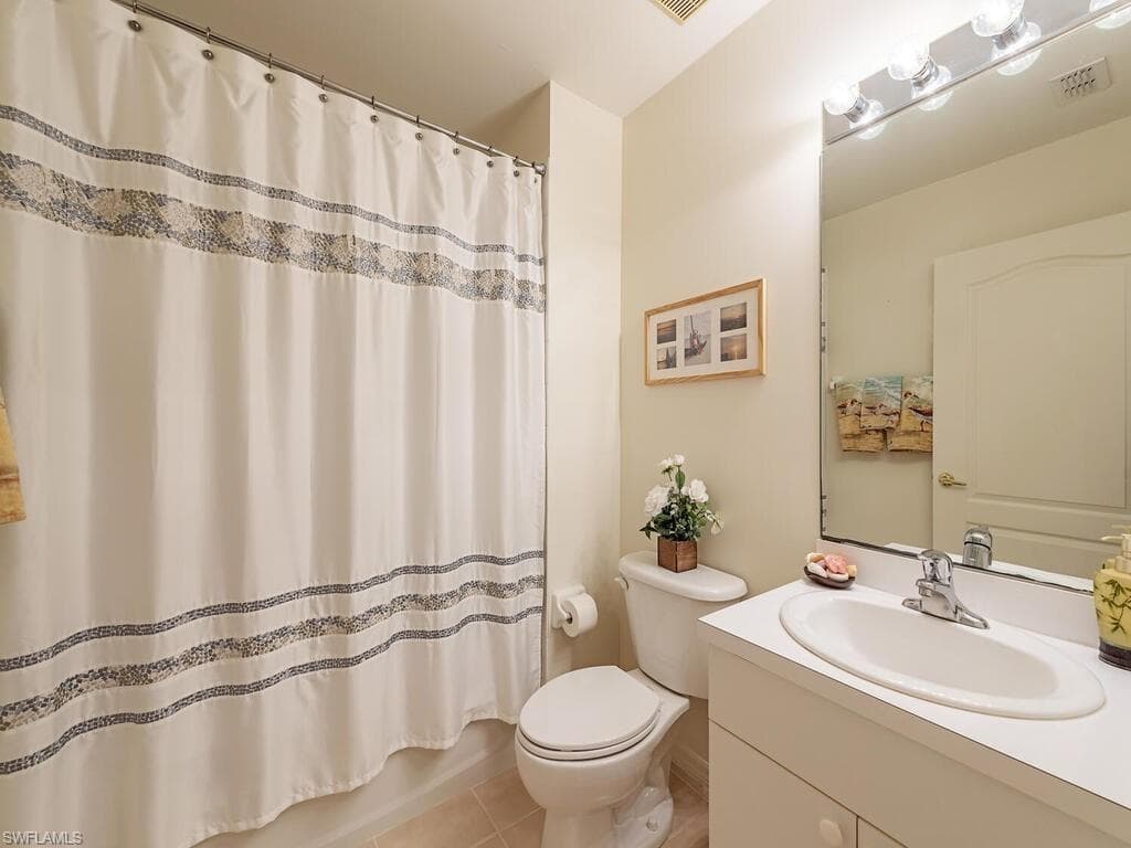 2875 Cypress Trace Cir 8-101, Naples, FL 34119-11