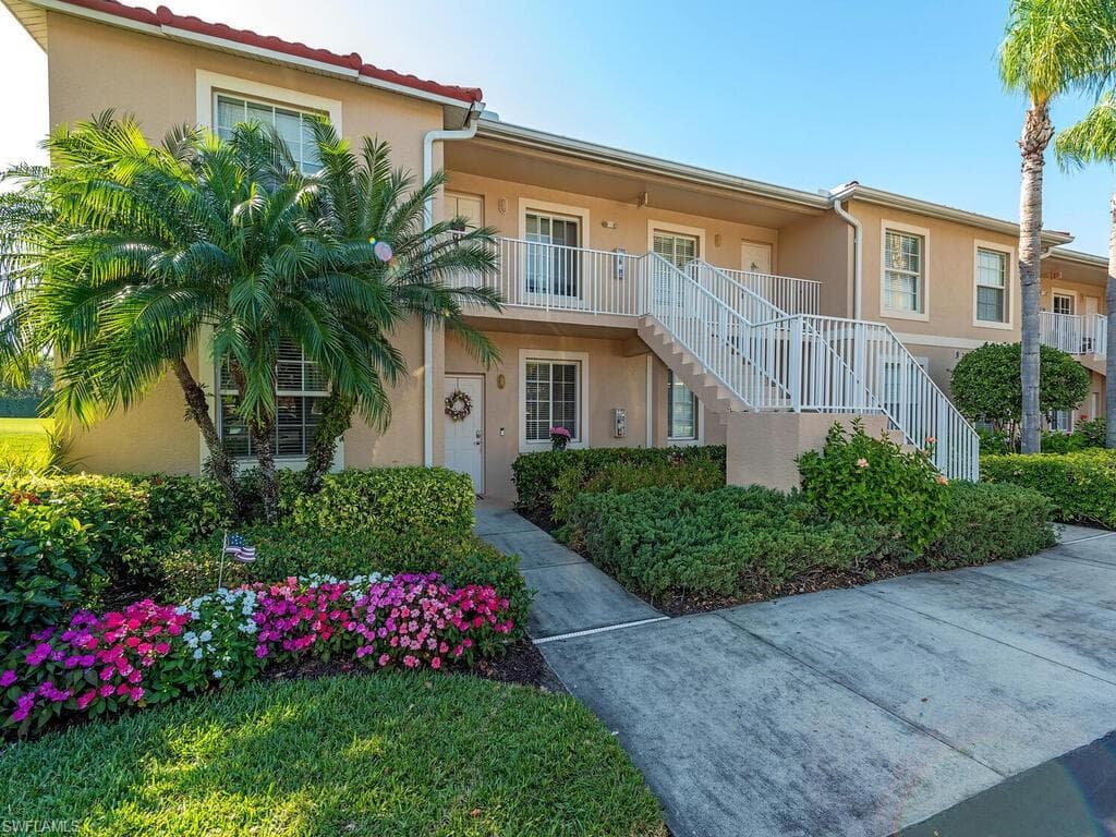 2875 Cypress Trace Cir 8-101, Naples, FL 34119-13