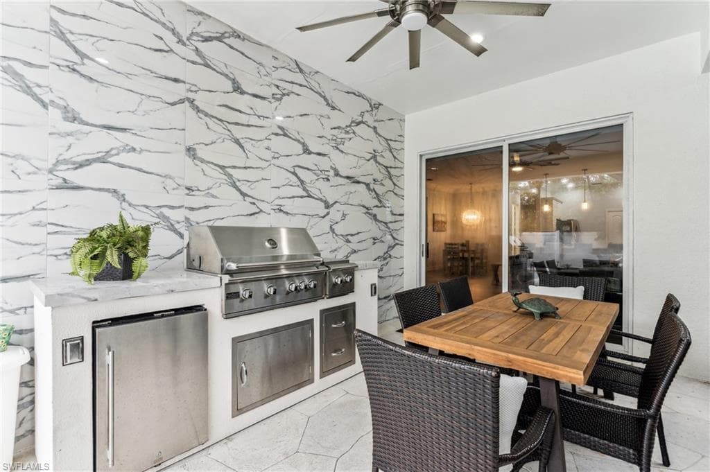 603 104th Ave N, Naples, FL 34108-30