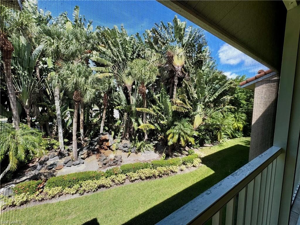 2055 Cascades Dr 5104, Naples, FL 34112-22