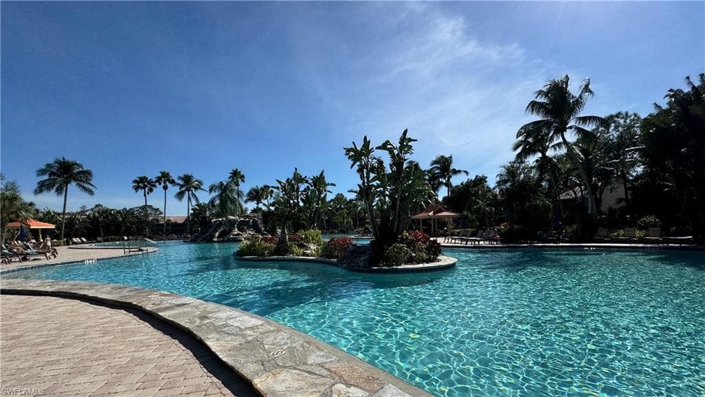 2055 Cascades Dr 5104, Naples, FL 34112-28