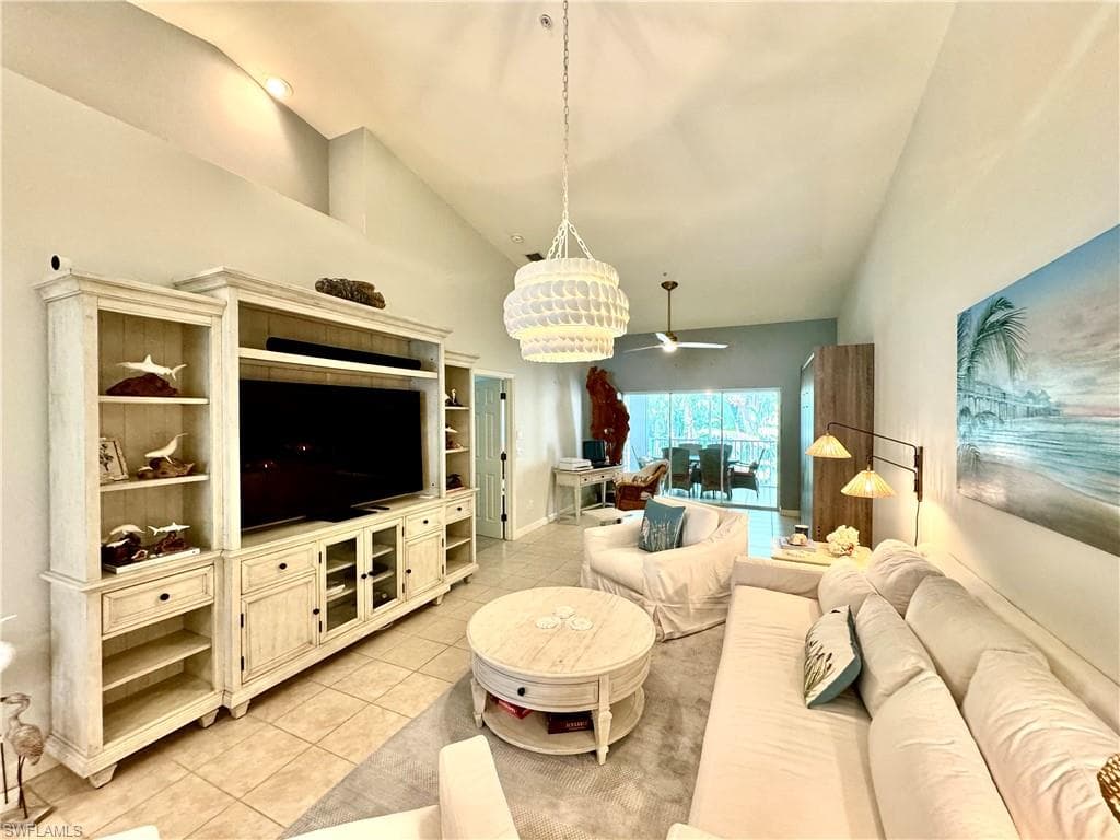 2055 Cascades Dr 5104, Naples, FL 34112-6