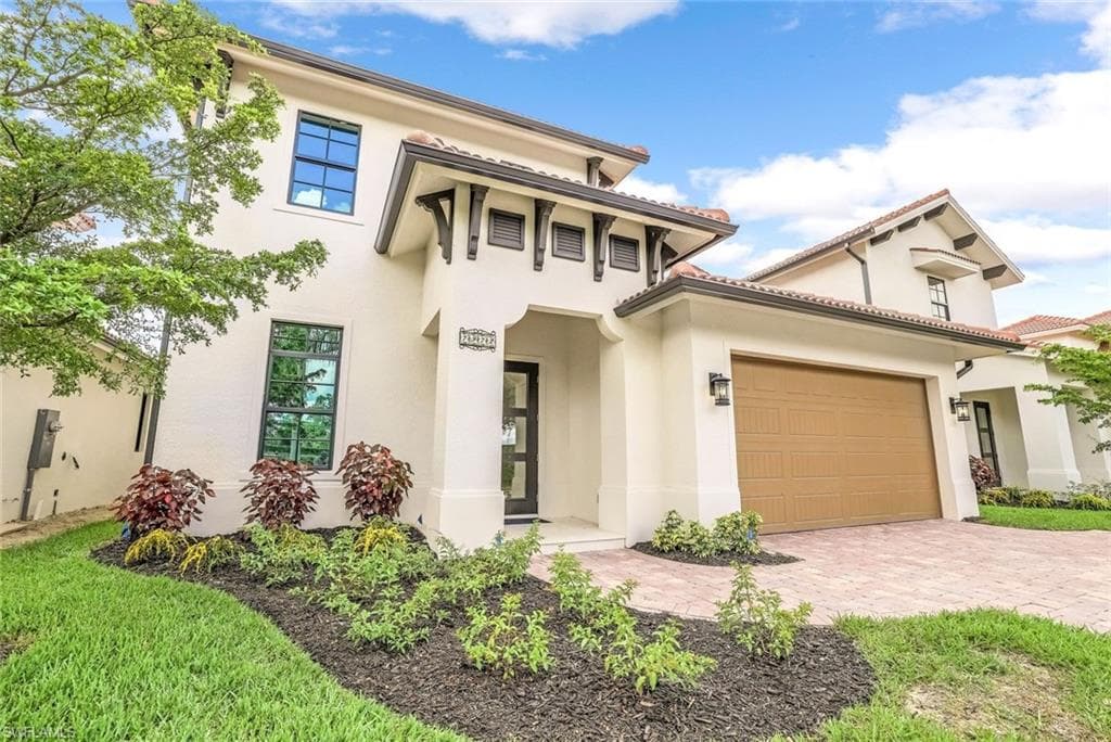 7972 Cordoba Pl, Naples, FL 34113-2