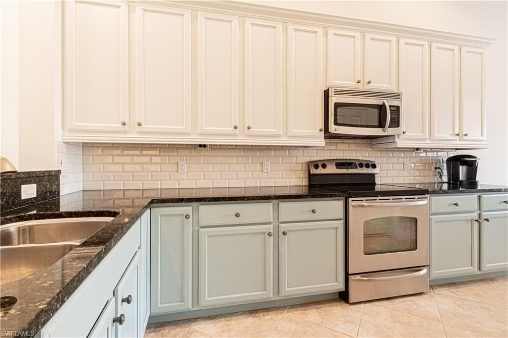 11031 Corsia Trieste Way 203, Bonita Springs, FL 34135-14