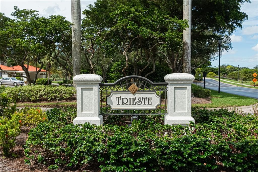 11031 Corsia Trieste Way 203, Bonita Springs, FL 34135-4