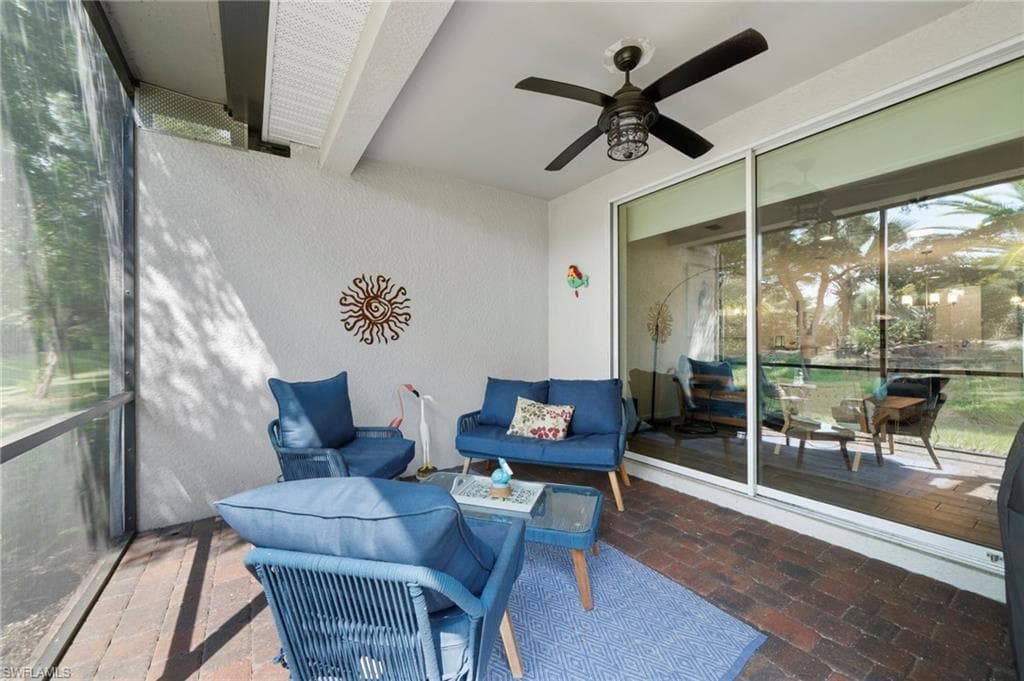 14867 Edgewater Cir, Naples, FL 34114-32