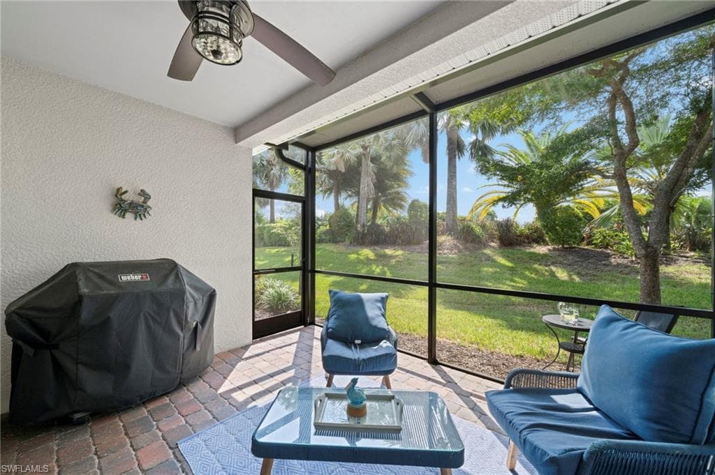 14867 Edgewater Cir, Naples, FL 34114-34