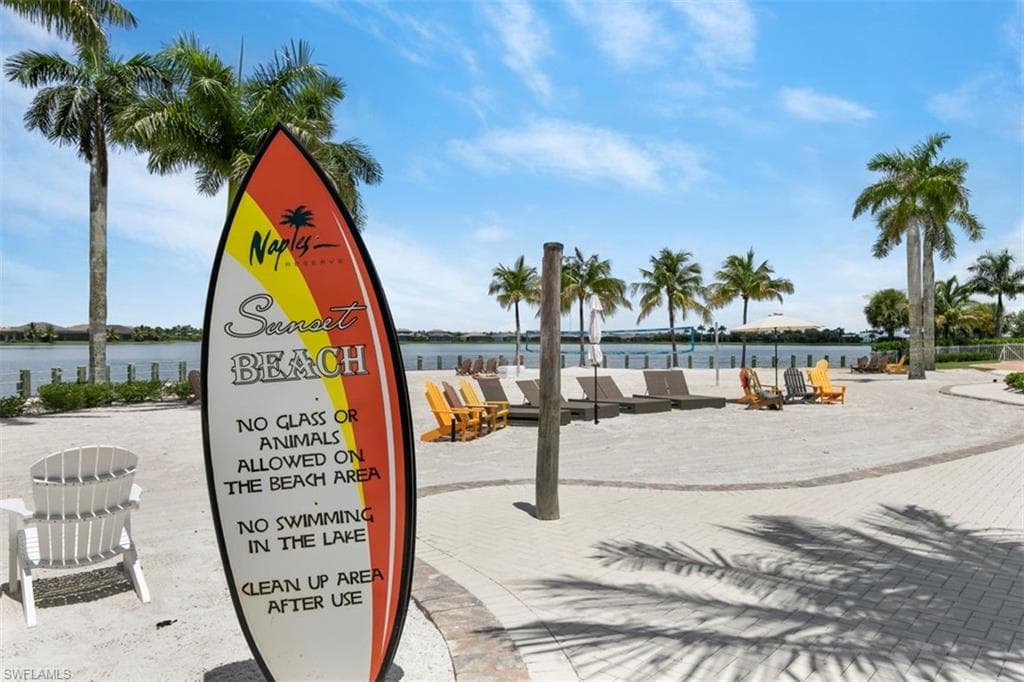 14867 Edgewater Cir, Naples, FL 34114-50
