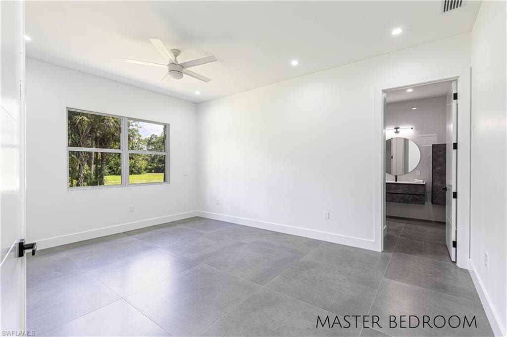 4629 10th Ave SE, Naples, FL 34117-14