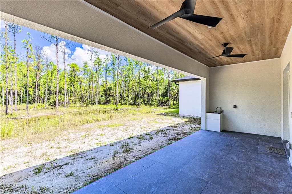 4629 10th Ave SE, Naples, FL 34117-30