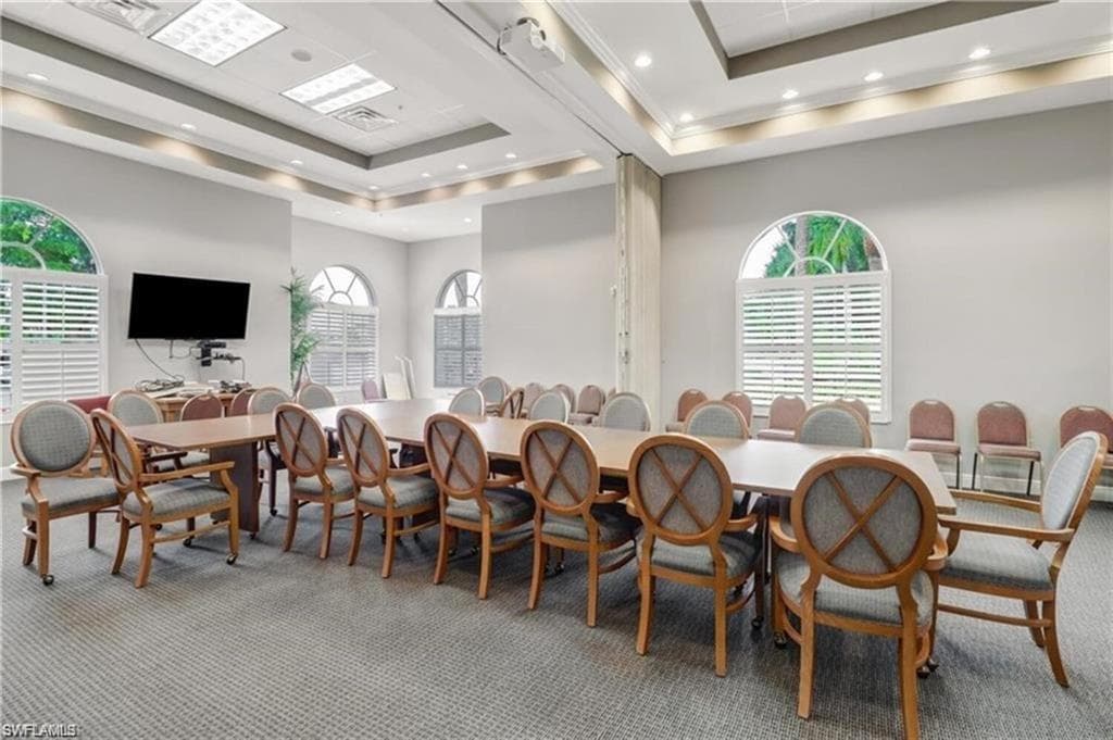 5 High Point Cir W 212, Naples, FL 34103-22