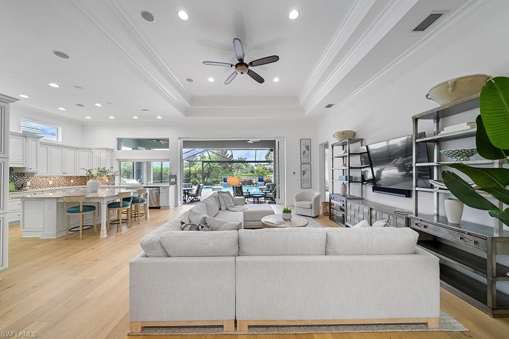 5154 Andros Dr, Naples, FL 34113-13