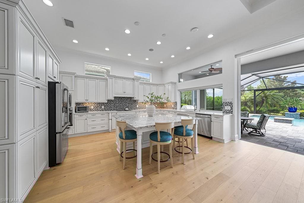 5154 Andros Dr, Naples, FL 34113-15