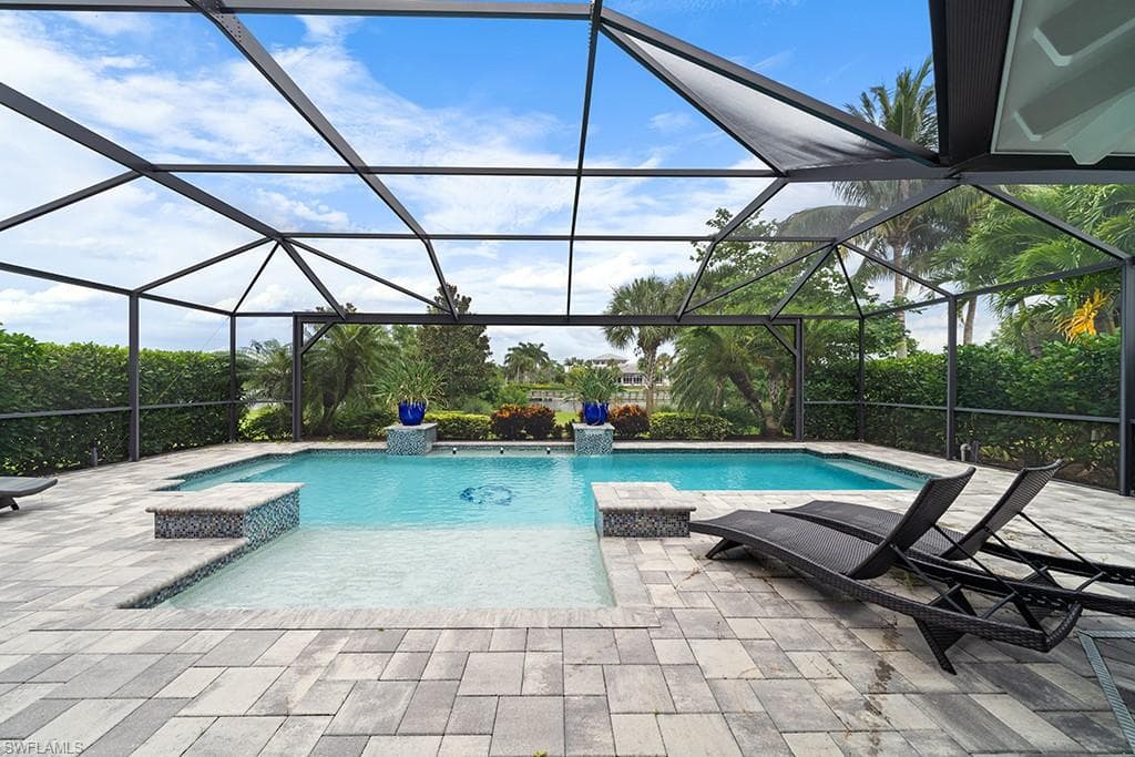 5154 Andros Dr, Naples, FL 34113-2