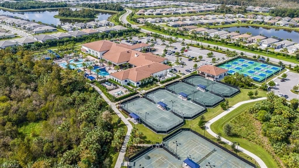 12452 Violet Ln, Naples, FL 34120-43