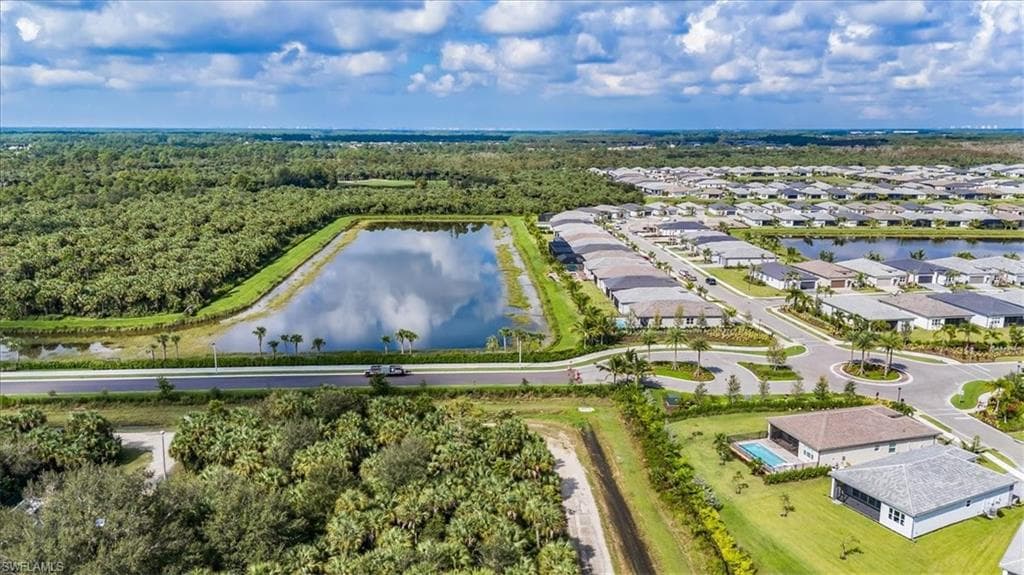 12452 Violet Ln, Naples, FL 34120-48