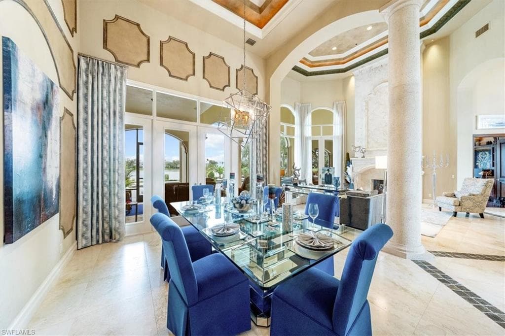 13681 Pondview Cir, Naples, FL 34119-36