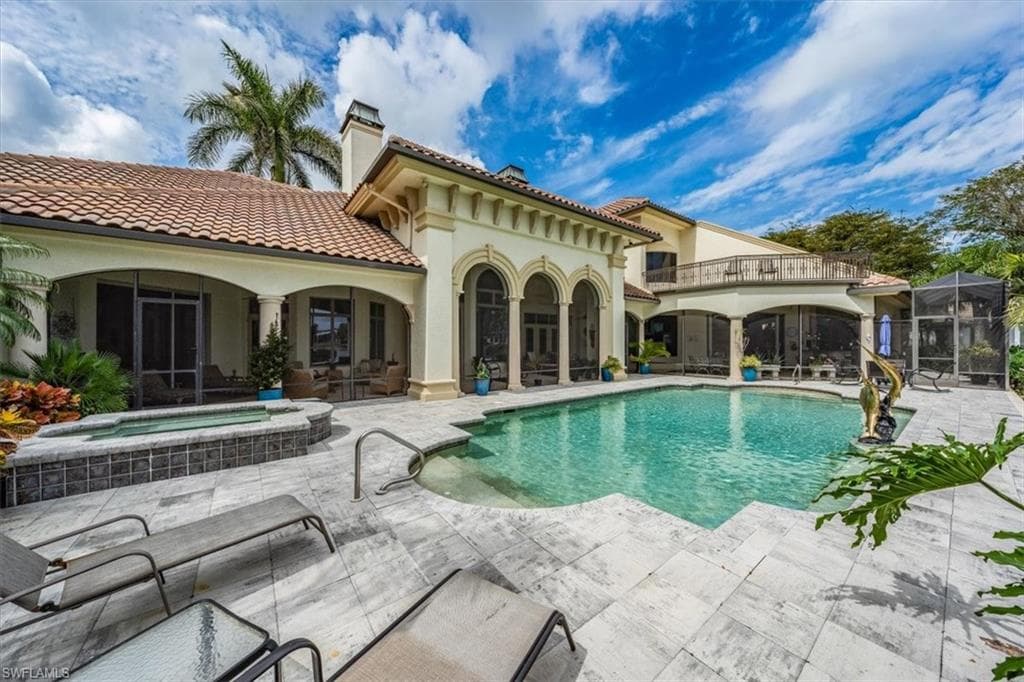 13681 Pondview Cir, Naples, FL 34119-51
